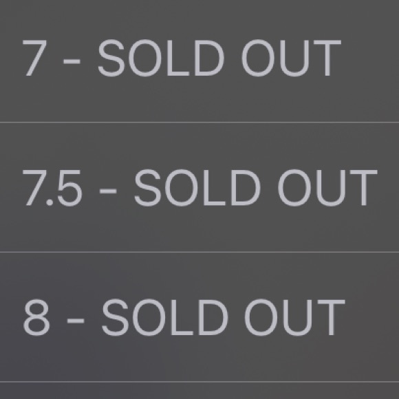 SOLD Nike Blazer mid ‘77 SE with gold nike charm - Picture 6 of 6